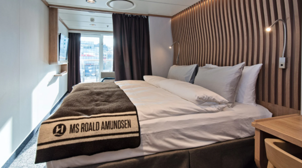 Hurtigruten - MS Roald Amundsen - Arctic Superior XT 2.png